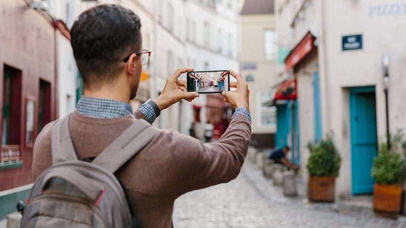 Staying Connected in Mozambique: eSIM, SIM Cards & Wi-Fi (2026)